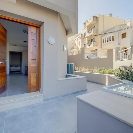 Modern Maisonette In Location Karp1-2