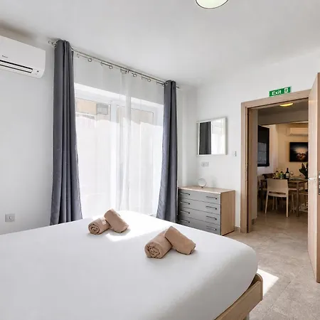 شقة Modern Maisonette In Location Karp1-2