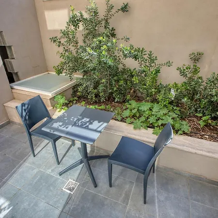 Modern Maisonette In Location Karp1-2