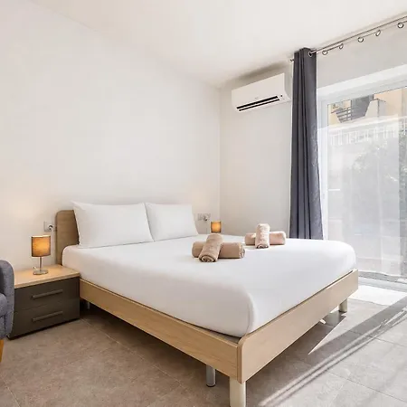 Modern Maisonette In Location Karp1-2