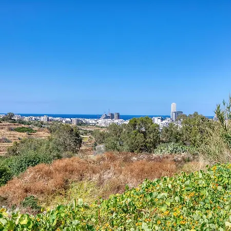 شقة Modern Maisonette In Location Karp1-2